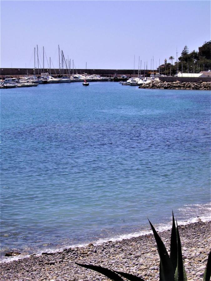 Acqua Di Mare Panzió Bordighera Kültér fotó
