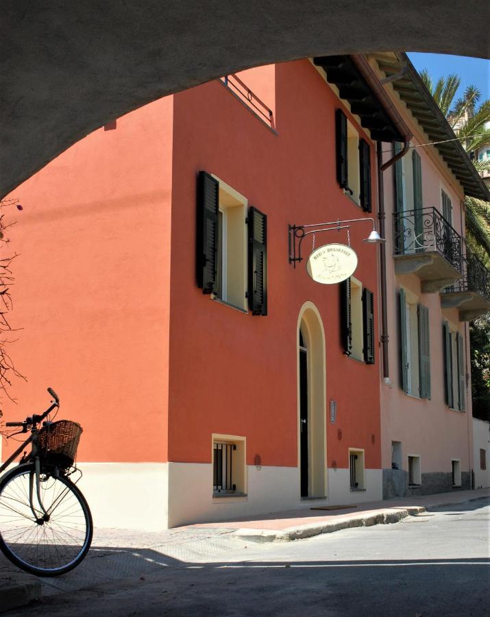 Acqua Di Mare Panzió Bordighera Kültér fotó